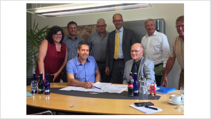 "Guter Dialog im Eichenzeller Rathaus" (von links) Barbara Klöppner, Ortsvorsteherin Rothemann; Markus Roth, Ortsvorsteher Döllbach; Jürgen Falkenhahn, Dezernat Planung Osthessen von Hessen-Mobil; Christoph