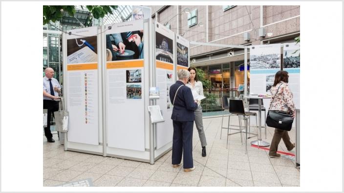 Michael Brand holt den Deutschen Bundestag nach Lauterbach! Wanderausstellung vom 10. bis 14. Oktober in der Kreisstadt zu sehen